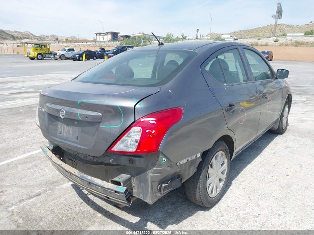 3N1CN7AP4HL881421 Nissan Versa 1.6 S