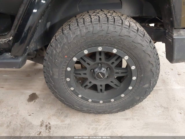 Продаж на аукціоні авто 2017 Jeep Wrangler Unlimited Sahara 4x4, vin: 1C4BJWEG2HL559784, номер лоту: 44718285