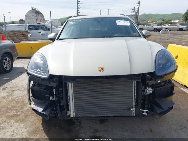 WP1AB2AY4NDA31913 Porsche Cayenne S/s Platinum Edition