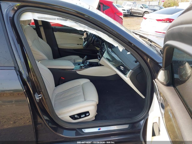 Aukcja sprzedaży 2018 Bmw M550i Xdrive, vin: WBAJB9C54JB287372, numer aukcji: 44718297