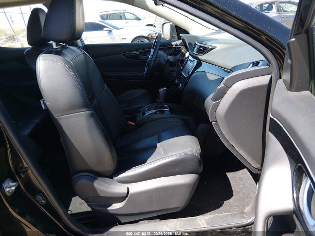 JN1BJ1CR6JW293846 Nissan Rogue Sport Sl