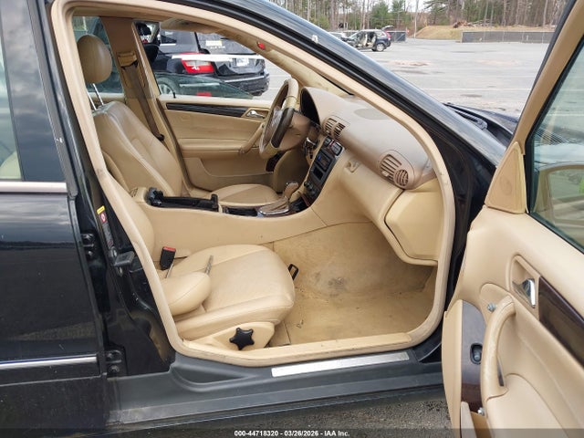 2004 Mercedes-benz C 240 4matic მანქანა იყიდება აუქციონზე, vin: WDBRF81J04F478478, აუქციონის ნომერი: 44718320