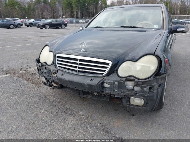 2004 Mercedes-benz C 240 4matic მანქანა იყიდება აუქციონზე, vin: WDBRF81J04F478478, აუქციონის ნომერი: 44718320