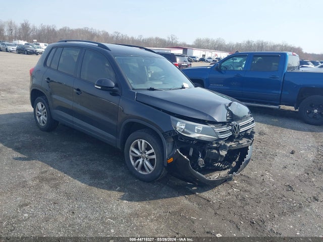Aukcja sprzedaży 2017 Volkswagen Tiguan, vin: WVGAV7AX5HK020217, numer aukcji: 44718327