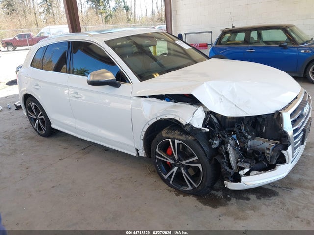 2019 AUDI SQ5 WA1B4AFYXK2001769