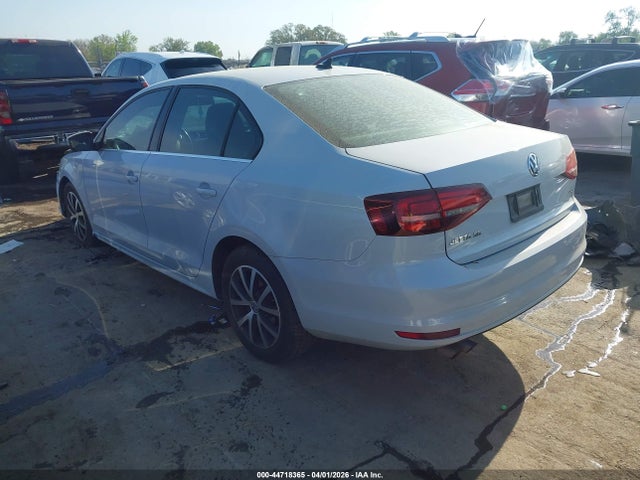 44718365 :رقم المزاد ، 3VWDB7AJ1HM312037 vin ، 2017 Volkswagen Jetta 1.4t Se مزاد بيع