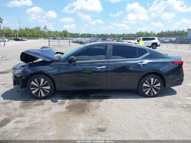 Продаж на аукціоні авто 2021 Nissan Altima Sv Intelligent Awd, vin: 1N4BL4DW5MN307166, номер лоту: 44718380