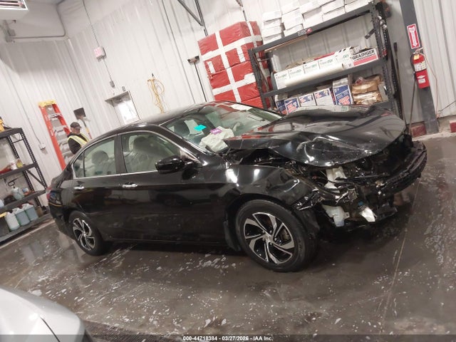 44718384 :رقم المزاد ، 1HGCR2F35HA254147 vin ، 2017 Honda Accord Lx مزاد بيع
