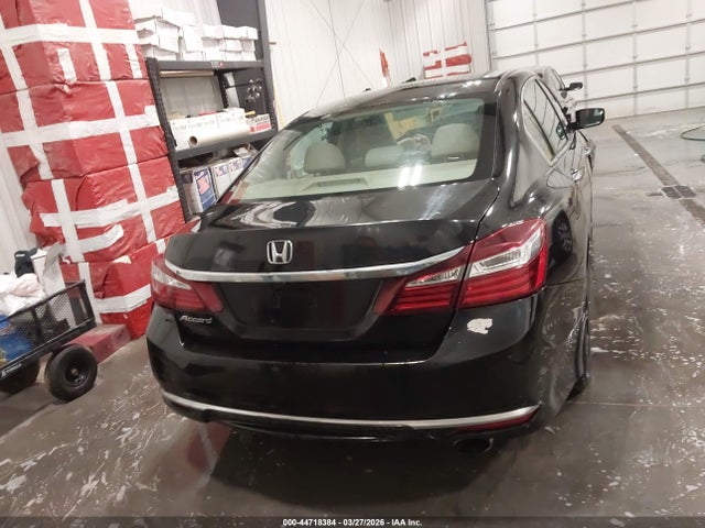 44718384 :رقم المزاد ، 1HGCR2F35HA254147 vin ، 2017 Honda Accord Lx مزاد بيع