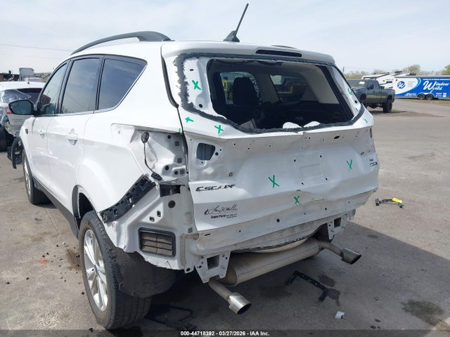 1FMCU9GD1JUA23288 Ford ESCAPE SE