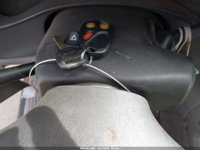 2003 Gmc Yukon Slt მანქანა იყიდება აუქციონზე, vin: 1GKEK13T83R245676, აუქციონის ნომერი: 44718400