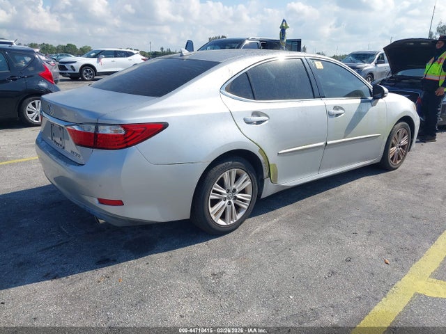 2014 Lexus Es 350 მანქანა იყიდება აუქციონზე, vin: JTHBK1GG9E2145026, აუქციონის ნომერი: 44718415