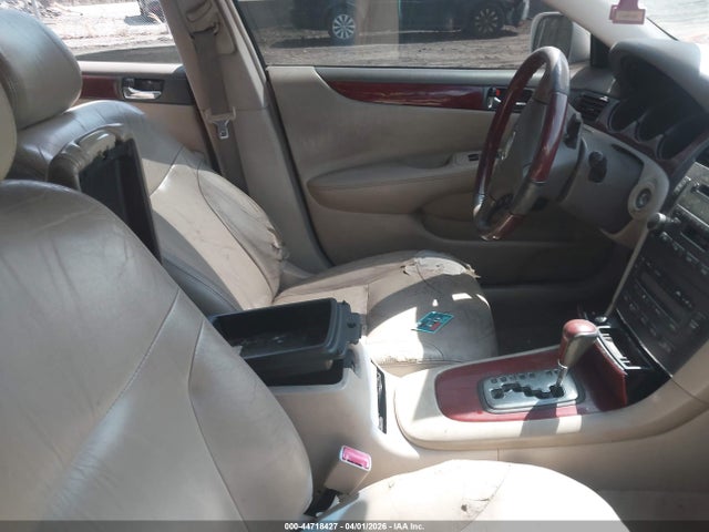 Продажа на аукционе авто 2003 Lexus Es 300, vin: JTHBF30G330136731, номер лота: 44718427