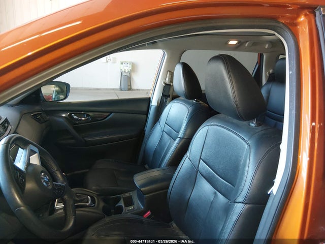 5N1AT2MV1KC711023 Nissan Rogue Sl
