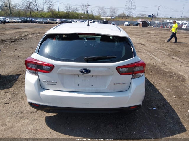 Продажа на аукционе авто 2022 Subaru Impreza Base 5-door, vin: 4S3GTAB63N3714577, номер лота: 44718436