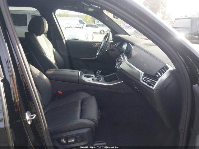 2021 BMW X5 5UXCR4C05M9G70913 Photo 4