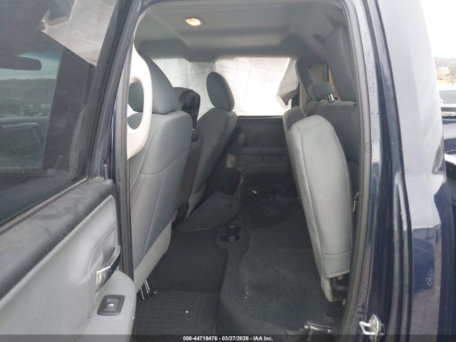 2018 Ram 1500 Slt  4x4 6'4 Box მანქანა იყიდება აუქციონზე, vin: 1C6RR7GG2JS319499, აუქციონის ნომერი: 44718476