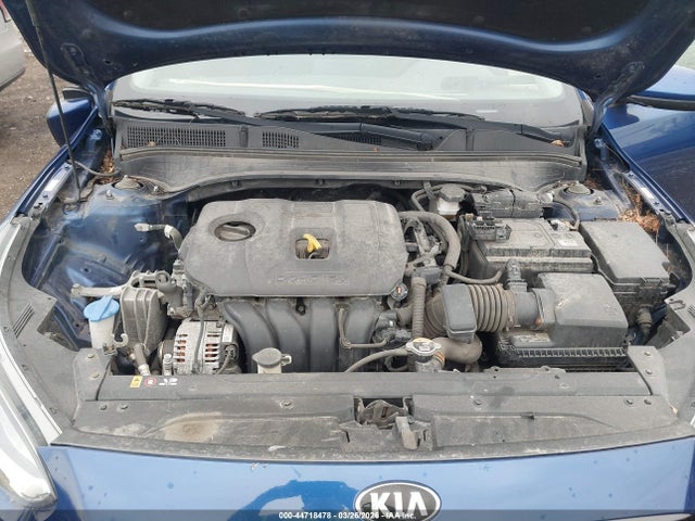 2021 Kia Forte Lxs მანქანა იყიდება აუქციონზე, vin: 3KPF24AD1ME262717, აუქციონის ნომერი: 44718478