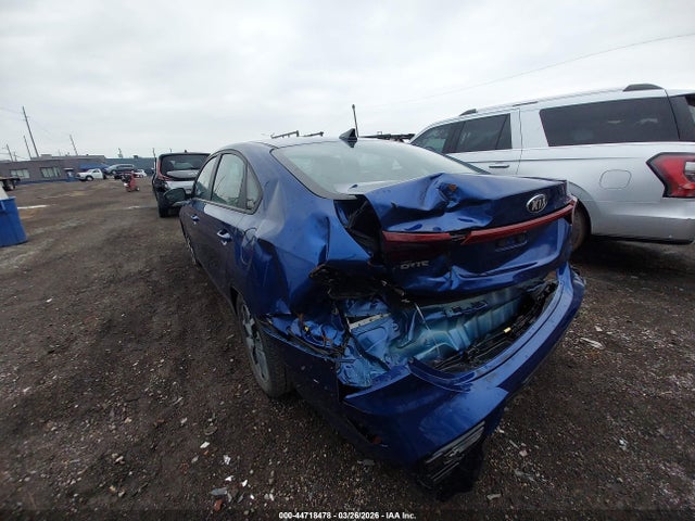 2021 Kia Forte Lxs მანქანა იყიდება აუქციონზე, vin: 3KPF24AD1ME262717, აუქციონის ნომერი: 44718478