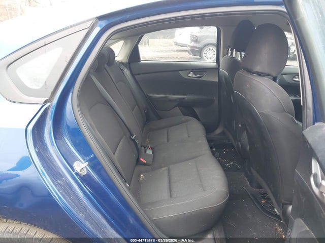 2021 Kia Forte Lxs მანქანა იყიდება აუქციონზე, vin: 3KPF24AD1ME262717, აუქციონის ნომერი: 44718478