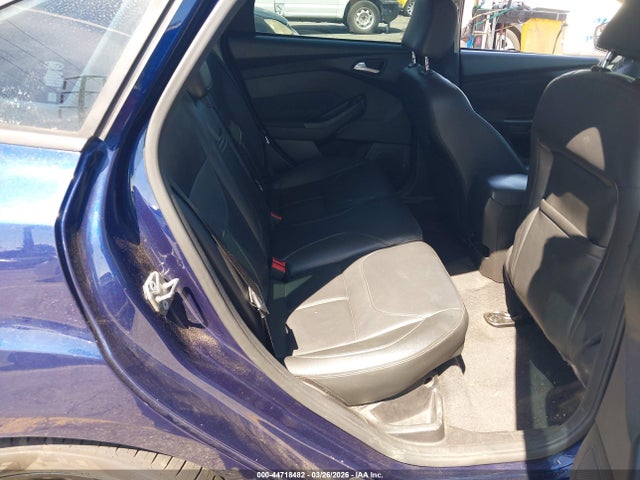 1FADP3F29GL258832 Ford FOCUS SE