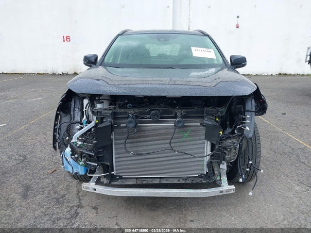JTMMWRFV3RD217300 Toyota Rav4 Hybrid Le