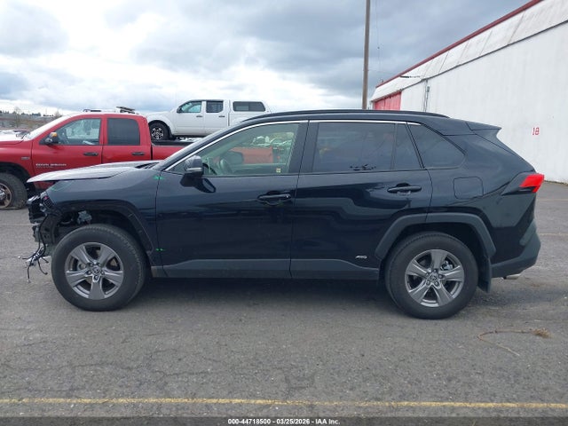 JTMMWRFV3RD217300 Toyota Rav4 Hybrid Le