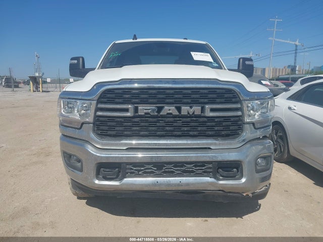 3C6UR5DL2RG154220 RAM 2500 Big Horn 4x4 6&#039;4 Box