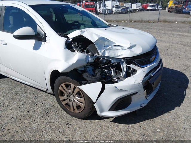 44718517 :رقم المزاد ، 1G1JG6SB4K4143166 vin ، 2019 Chevrolet Sonic Lt Auto مزاد بيع