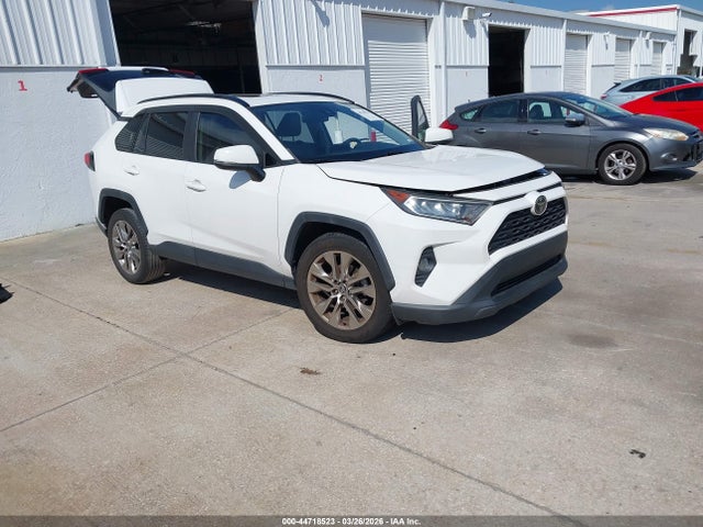 2019 TOYOTA RAV4 JTMC1RFV7KD506017