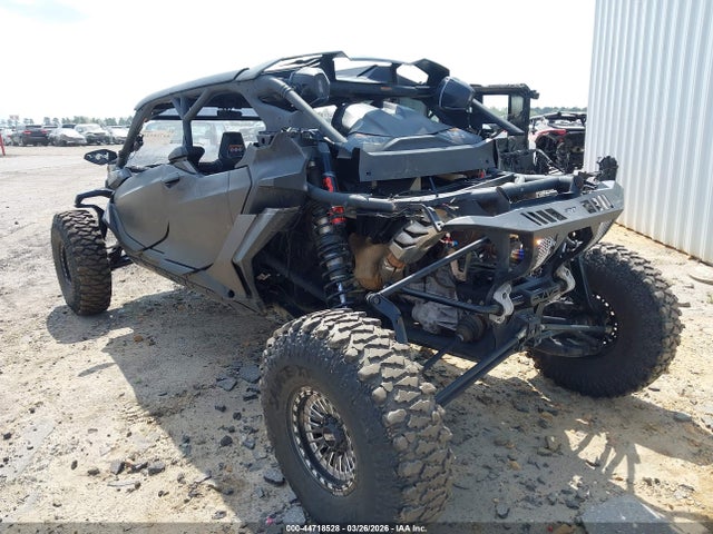 3JB8NAU44SE002578 Can-Am Maverick R Max X Rs