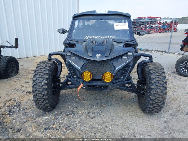 3JB8NAU44SE002578 Can-Am Maverick R Max X Rs