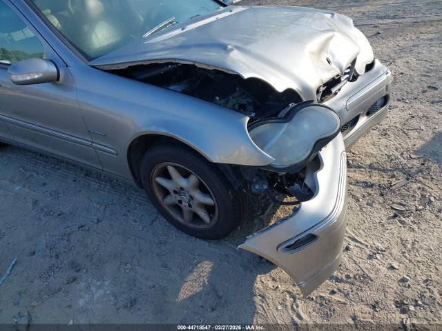 44718547 :رقم المزاد ، WDBRF61JX3F361705 vin ، 2003 Mercedes-benz C 240 مزاد بيع