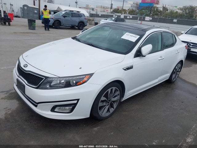 2015 Kia Optima Sx Turbo მანქანა იყიდება აუქციონზე, vin: 5XXGR4A66FG490045, აუქციონის ნომერი: 44718568