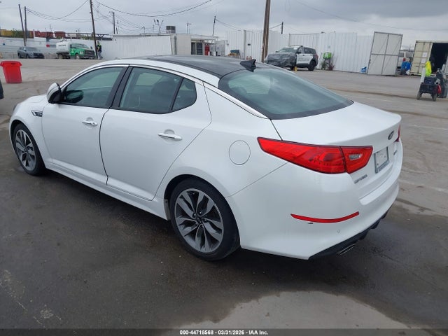 2015 Kia Optima Sx Turbo მანქანა იყიდება აუქციონზე, vin: 5XXGR4A66FG490045, აუქციონის ნომერი: 44718568