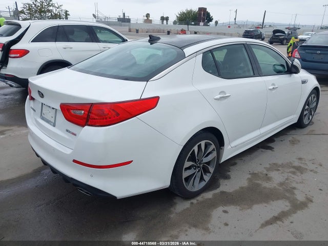 2015 Kia Optima Sx Turbo მანქანა იყიდება აუქციონზე, vin: 5XXGR4A66FG490045, აუქციონის ნომერი: 44718568