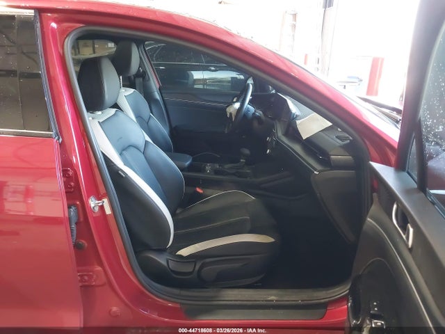 44718608 :رقم المزاد ، KNAG64J74S5301387 vin ، 2025 Kia K5 Gt-line مزاد بيع