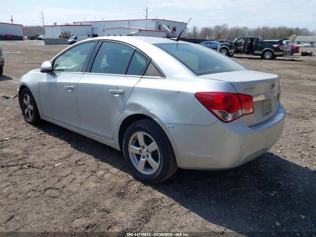 2011 CHEVROLET CRUZE 1G1PG5S93B7271110 Photo 2
