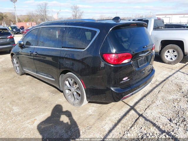 Продаж на аукціоні авто 2018 Chrysler Pacifica Limited, vin: 2C4RC1GG0JR117852, номер лоту: 44718616
