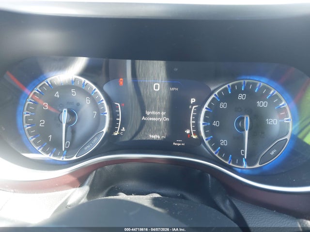 Продаж на аукціоні авто 2018 Chrysler Pacifica Limited, vin: 2C4RC1GG0JR117852, номер лоту: 44718616