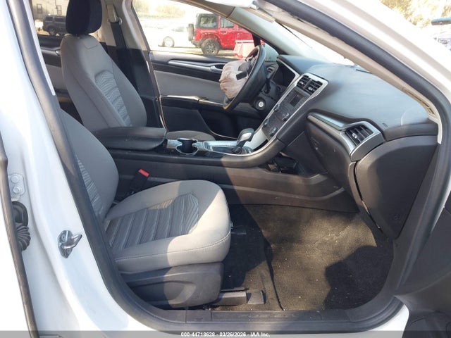 2016 FORD FUSION 3FA6P0G77GR247475 Photo 4