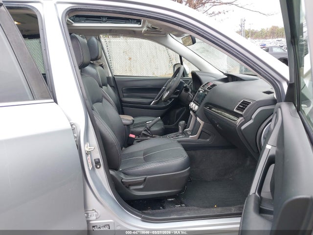 Продаж на аукціоні авто 2017 Subaru Forester 2.5i Touring, vin: JF2SJAWC3HH810010, номер лоту: 44718646