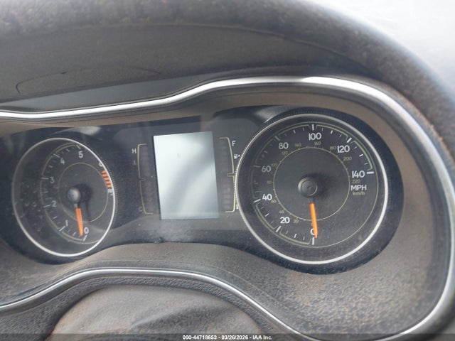 Продажа на аукционе авто 2019 Jeep Cherokee Latitude Fwd, vin: 1C4PJLCB6KD416348, номер лота: 44718653