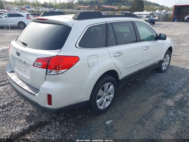 44718655 :رقم المزاد ، 4S4BRCGC8C3228763 vin ، 2012 Subaru Outback 2.5i Premium مزاد بيع
