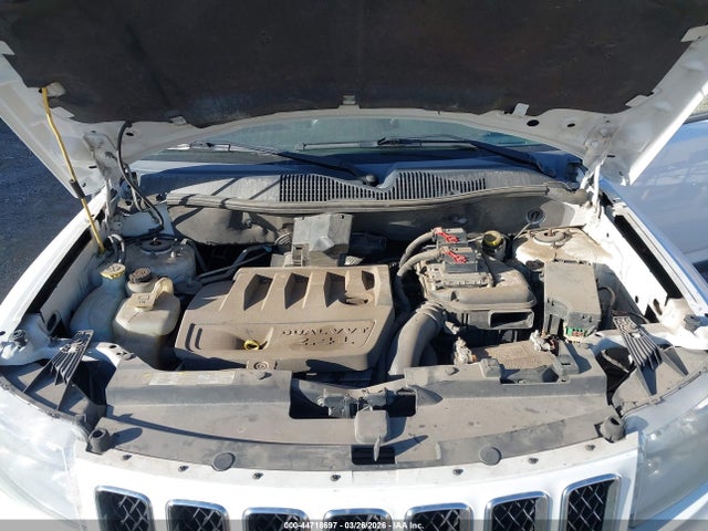 2011 JEEP COMPASS 1J4NF5FB2BD215508 Photo 9