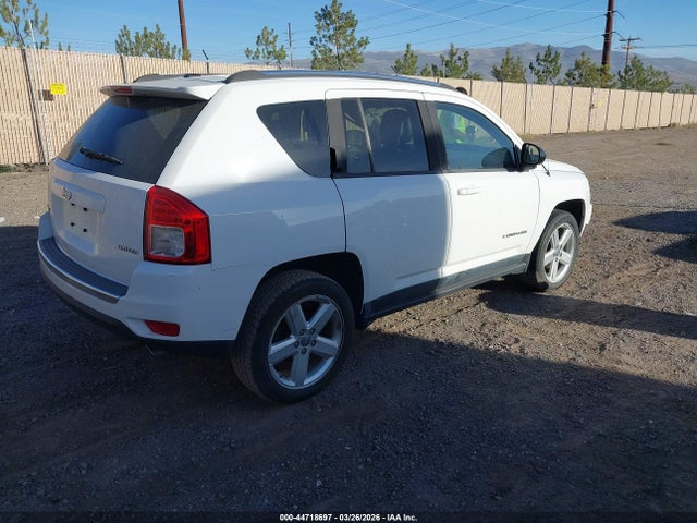 2011 JEEP COMPASS 1J4NF5FB2BD215508 Photo 3