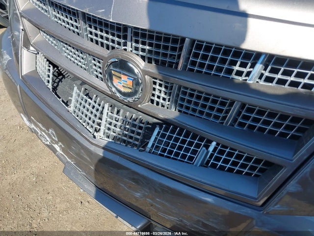 44718698 :رقم المزاد ، 1GYS4JEF4DR228630 vin ، 2013 Cadillac Escalade Esv Premium مزاد بيع