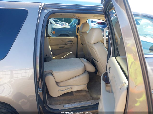 44718698 :رقم المزاد ، 1GYS4JEF4DR228630 vin ، 2013 Cadillac Escalade Esv Premium مزاد بيع