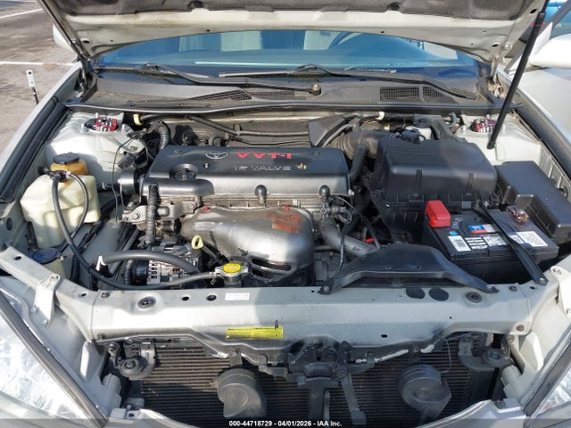 44718729 :رقم المزاد ، 4T1BE32K54U824578 vin ، 2004 Toyota Camry Le مزاد بيع