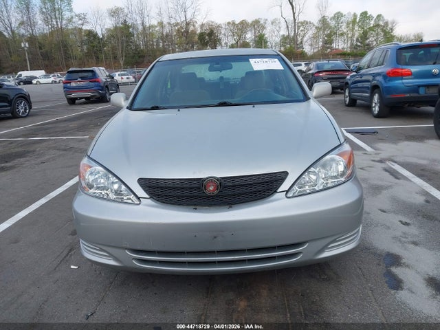 44718729 :رقم المزاد ، 4T1BE32K54U824578 vin ، 2004 Toyota Camry Le مزاد بيع